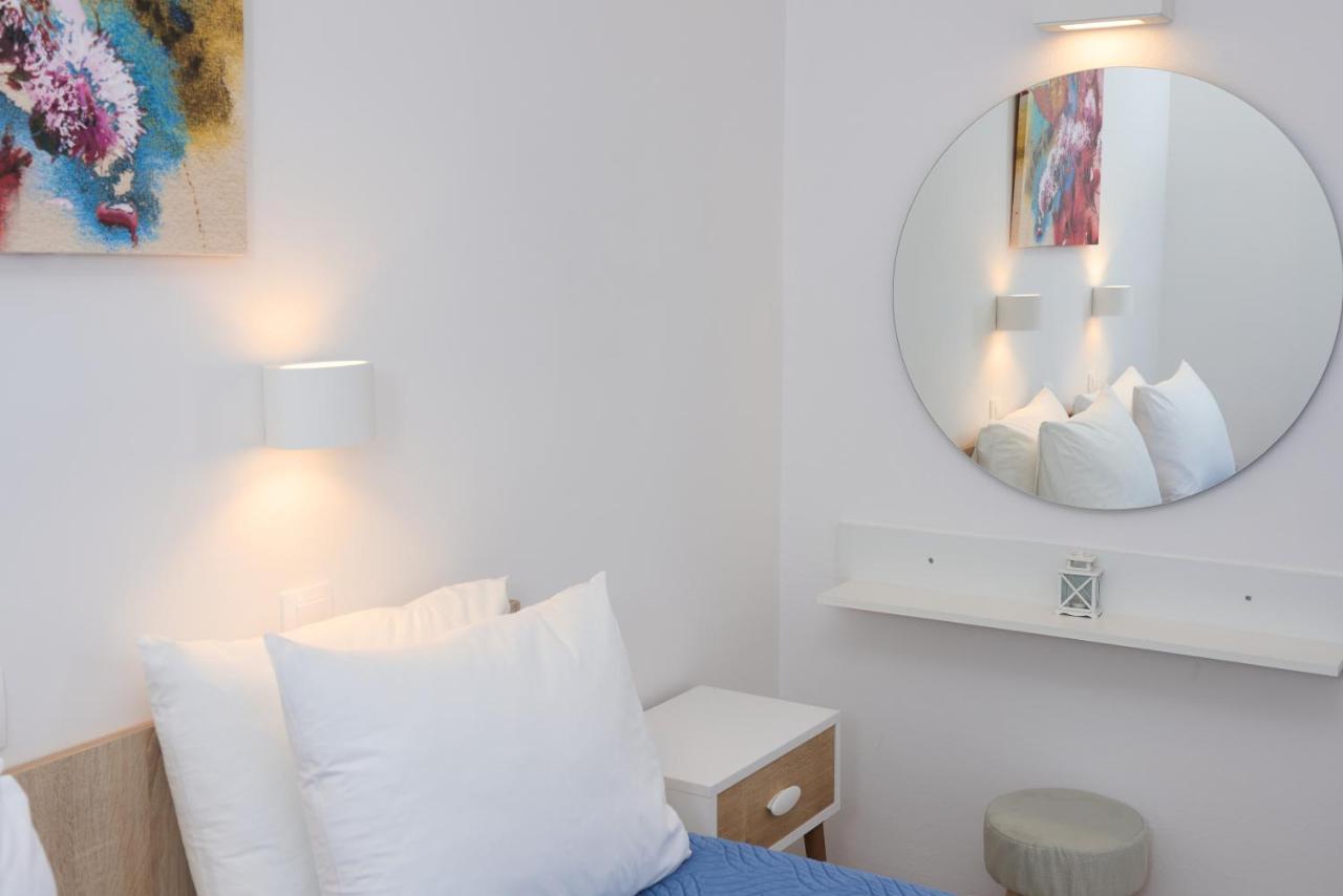 Afroditi Hotel Plakias Bagian luar foto